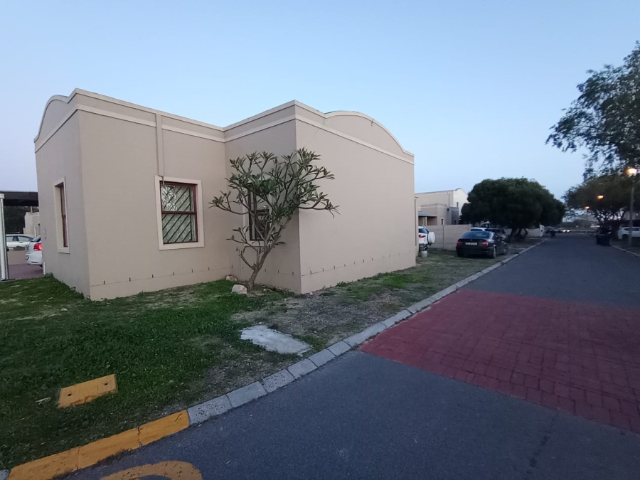 3 Bedroom Property for Sale in Bardale Village Western Cape